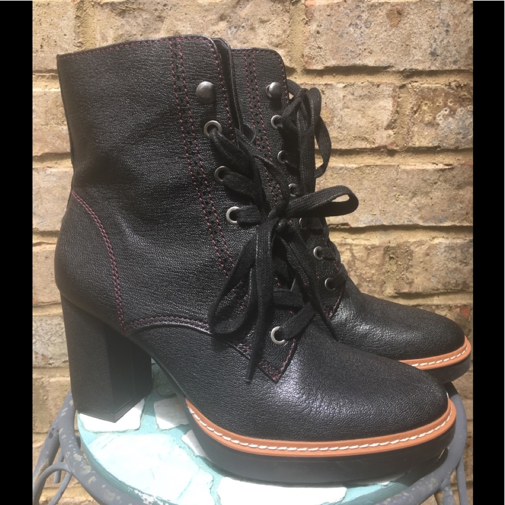 New Naturalizer Callie Bootie size 6.5
